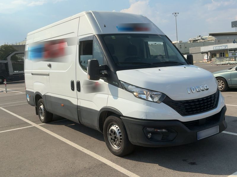 Iveco Daily 2.3 Diesel HKa 33 S V Radstand 3520 L — zdjęcie 8