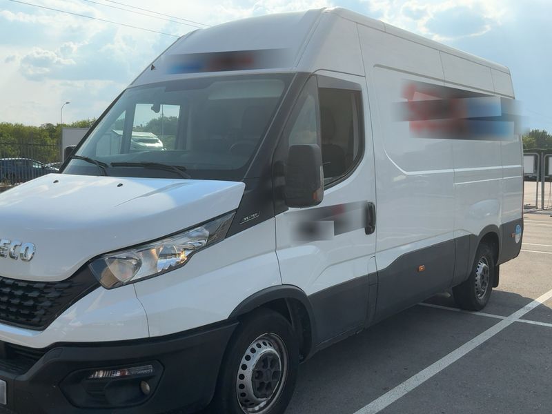 Iveco Daily 2.3 Diesel HKa 33 S V Radstand 3520 L — zdjęcie 2