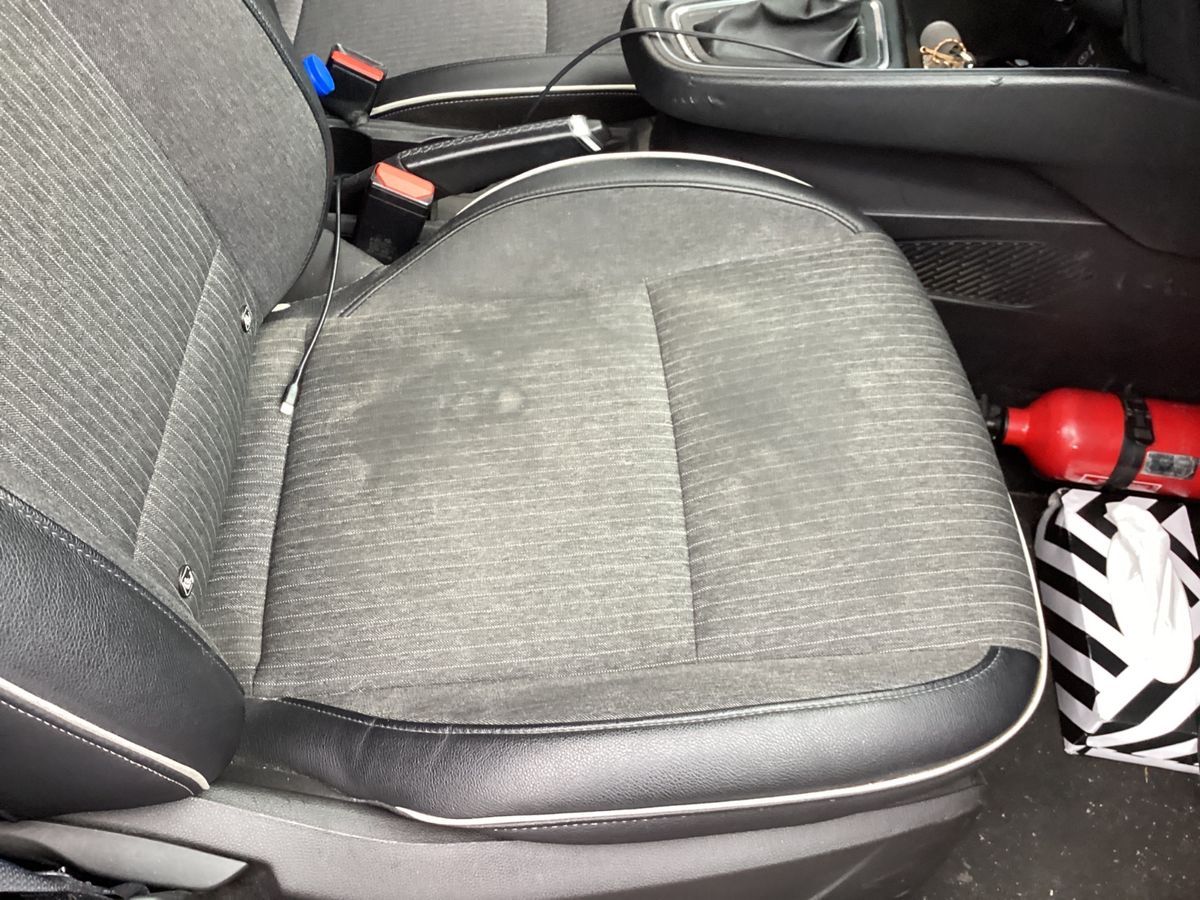 Renault Clio 2020 — photo 37