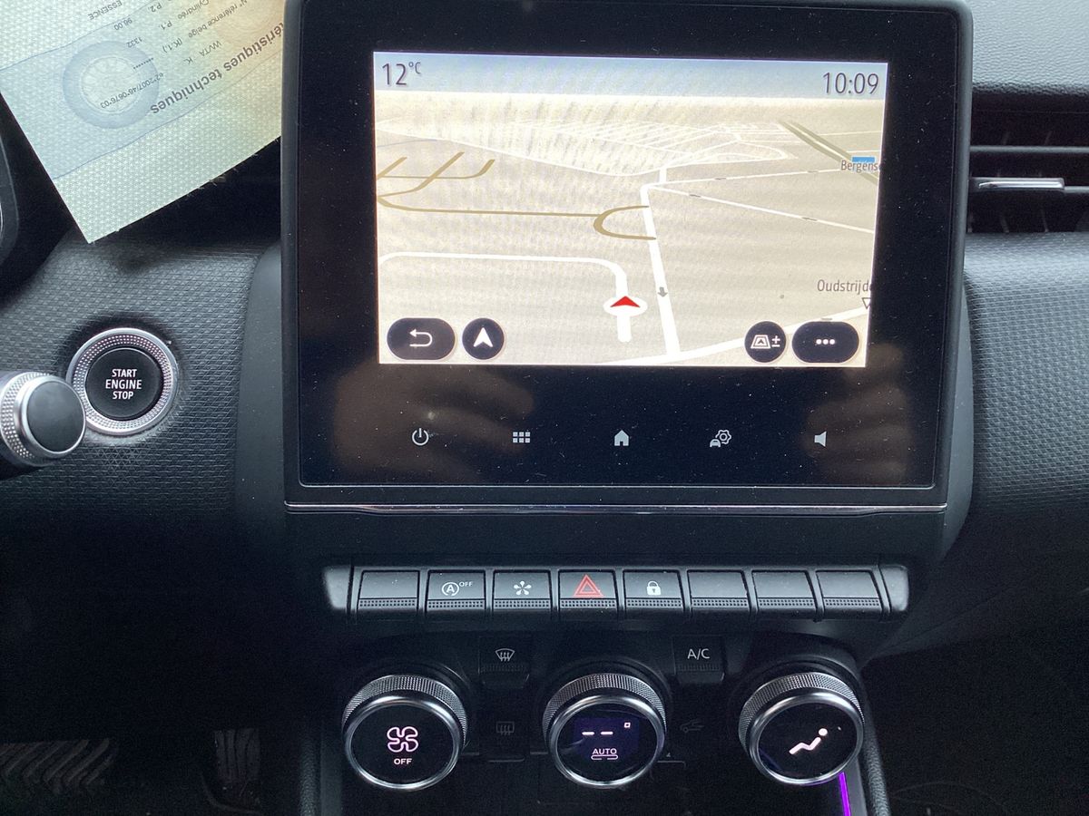 Renault Clio 2020 — photo 24