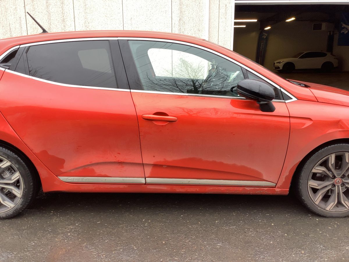 Renault Clio 2020 — photo 11