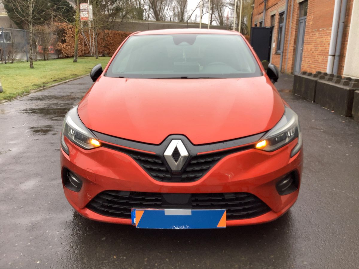 Renault Clio 2020 — photo 15