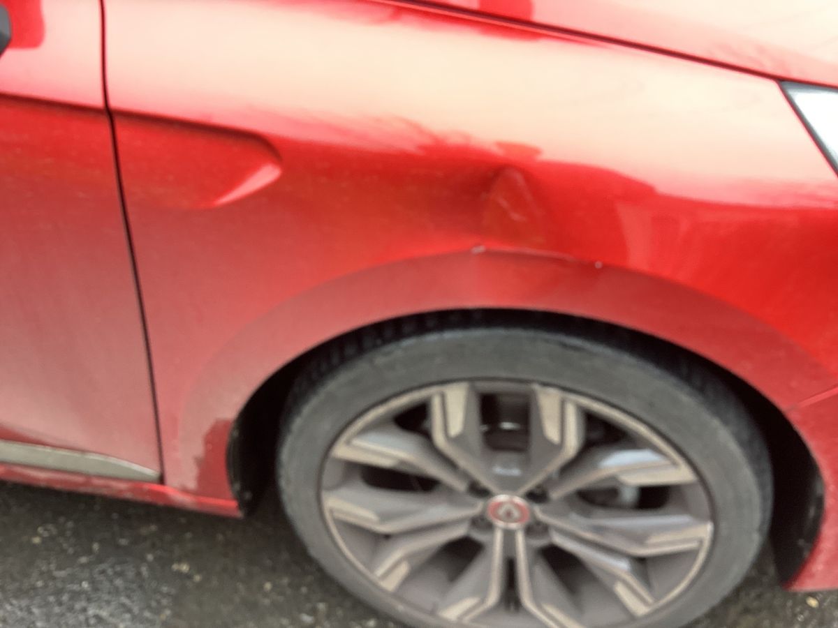 Renault Clio 2020 — photo 27