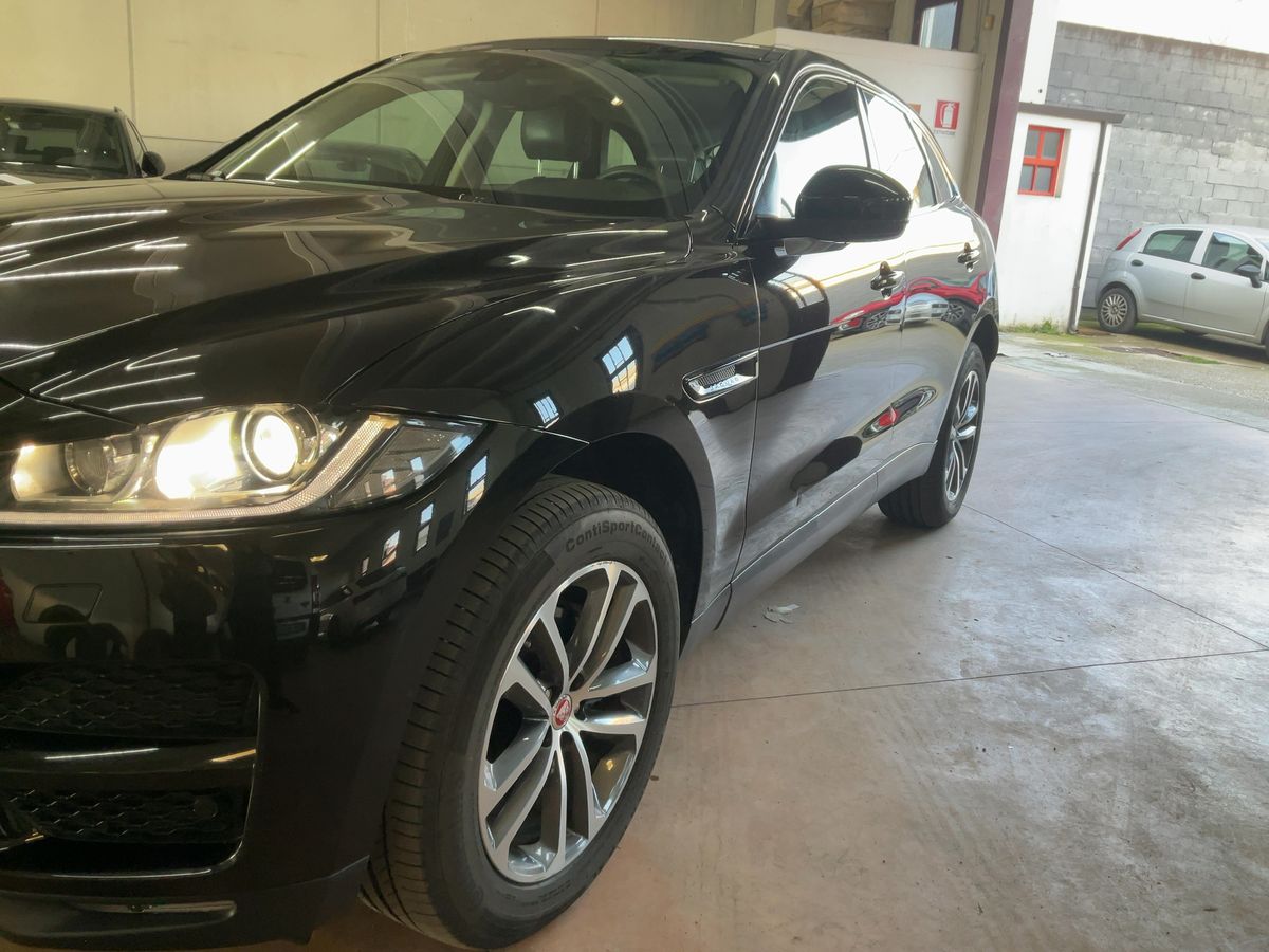 Jaguar F-Pace d'occasion