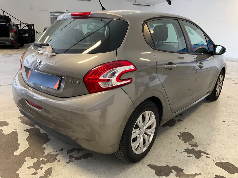 Peugeot 208 1.2 e-VTi Active 2014 – снимка 2