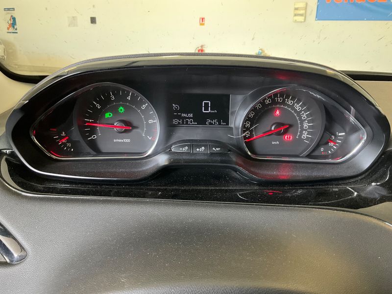 Peugeot 208 1.2 e-VTi Active 2014 – снимка 4