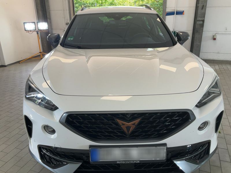 Cupra Formentor 1.4 e-HYBRID VZ — zdjęcie 9