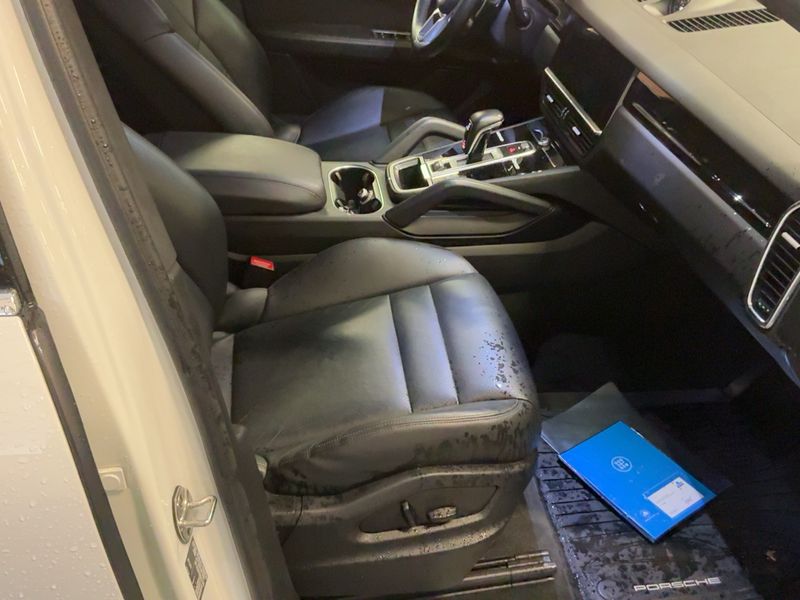 Porsche Cayenne E-Hybrid — zdjęcie 11