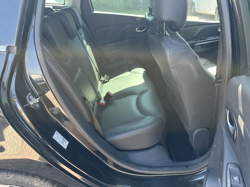 Renault Clio 1.5 dCi Duel² — zdjęcie 13