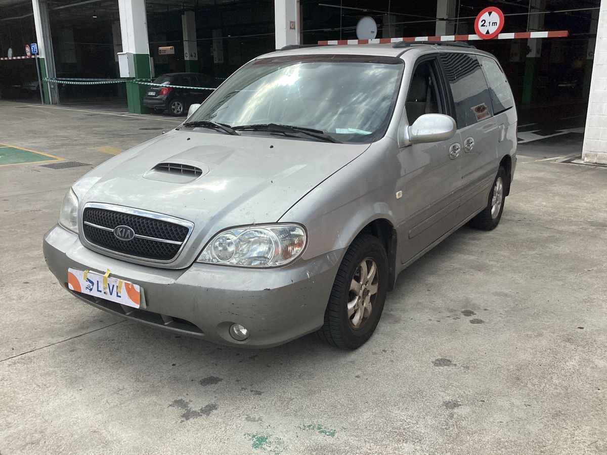 Kia Carnival 2.9 CRDi Business