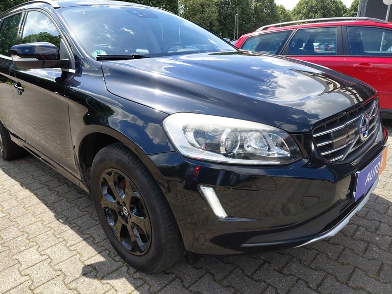 Volvo XC60 2.4 D4 Momentum AWD — zdjęcie 6