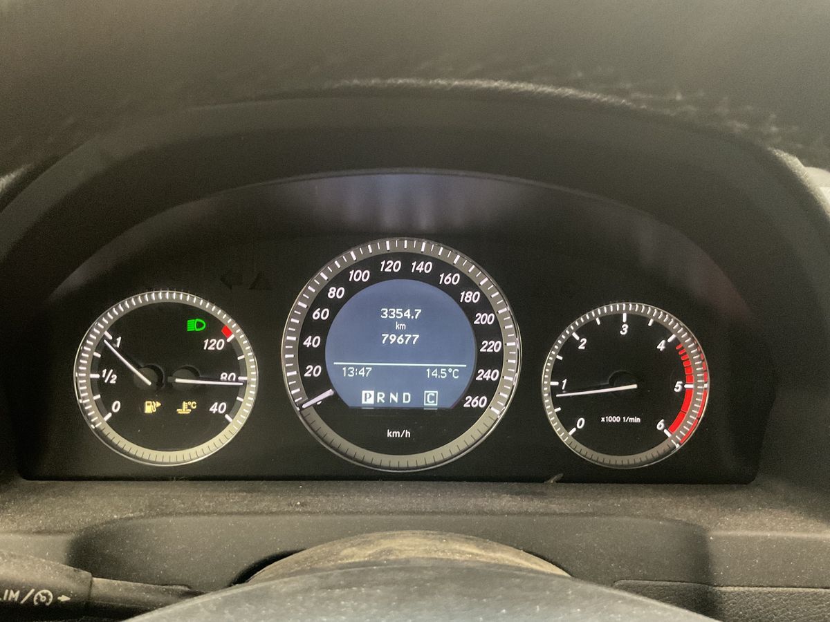 Mercedes-Benz C-Klasse 2010 — photo 19