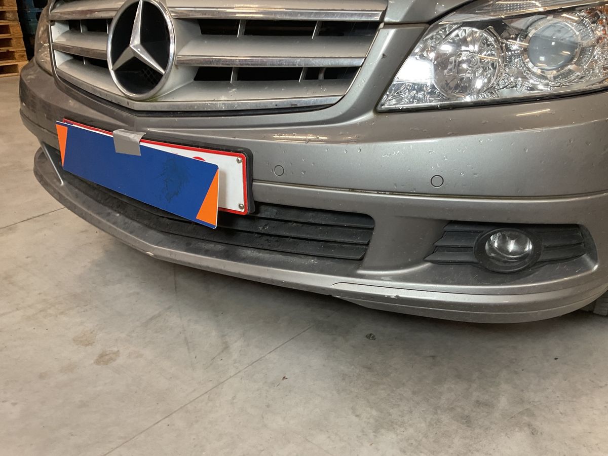 Mercedes-Benz C-Klasse 2010 — photo 53