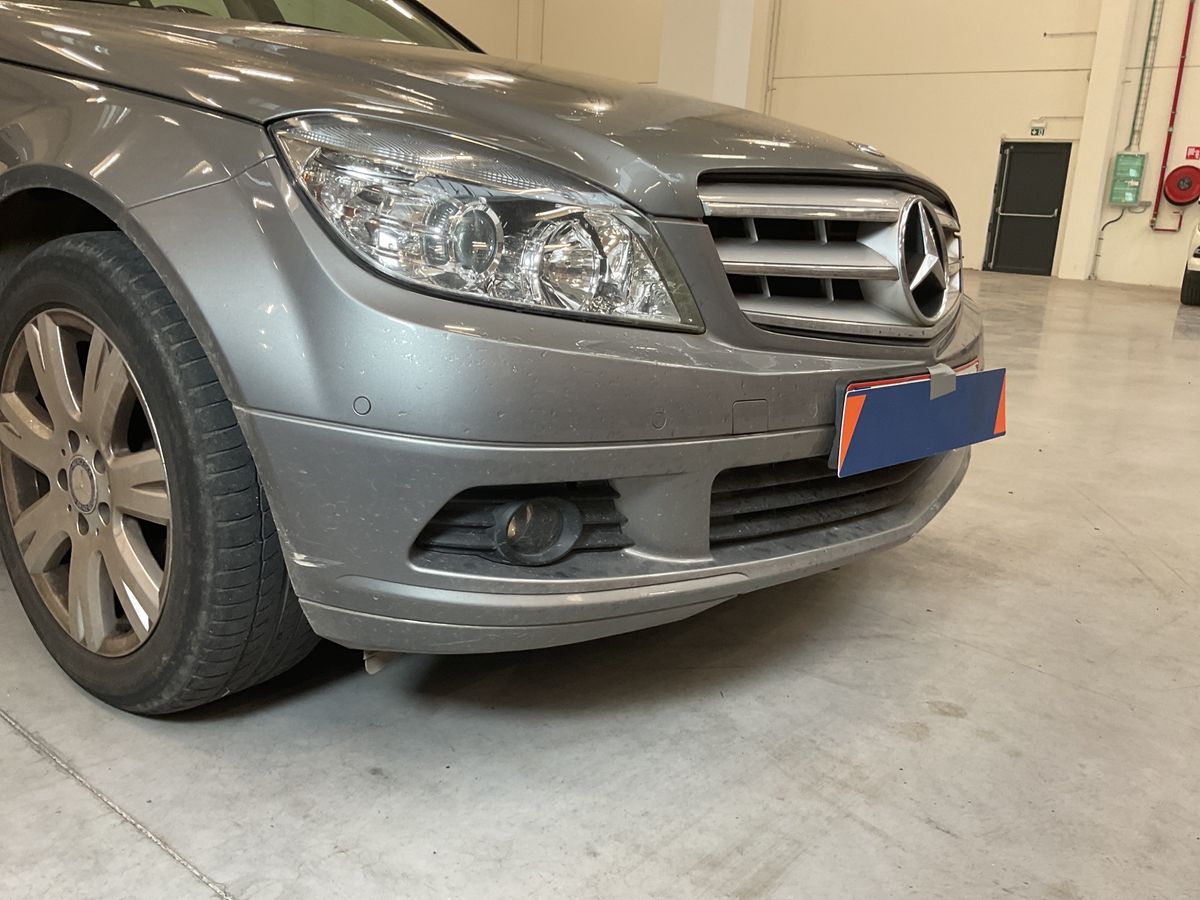Mercedes-Benz C-Klasse 2010 — photo 52