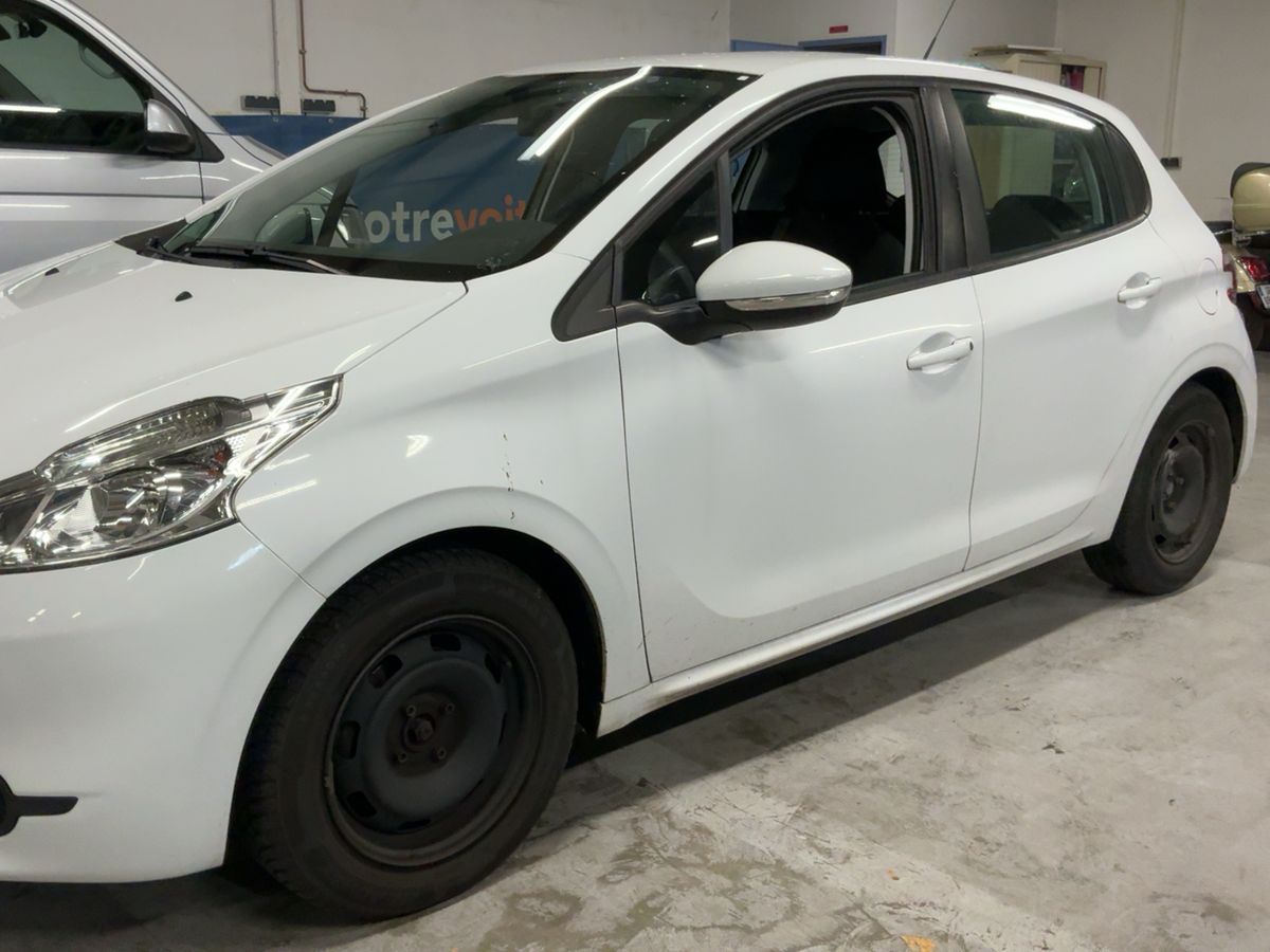 Peugeot 208 1.2 VTi Active