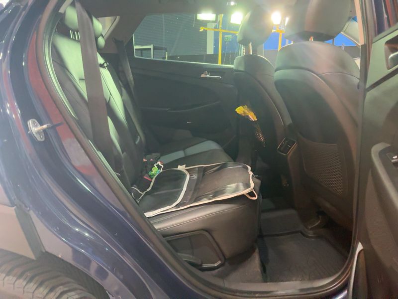Hyundai Tucson 2.0 CRDi Mild-Hybrid LEVEL 6 4WD — zdjęcie 14