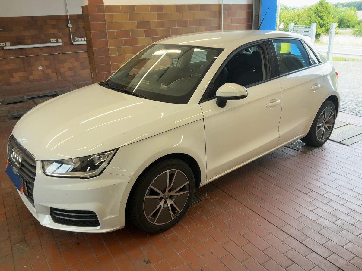 Audi A1 2016
