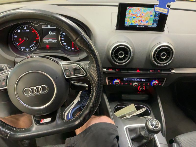 Audi A3 Sportback 2.0 TDI S line Sportpaket 2015 – снимка 17