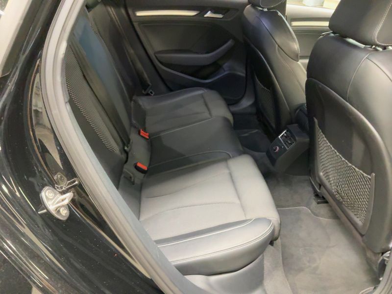 Audi A3 Sportback 2.0 TDI S line Sportpaket 2015 – снимка 19