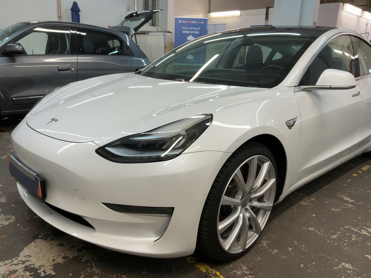 Tesla Model d'occasion