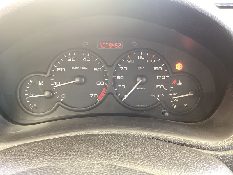 Peugeot 206 1.4 XR — zdjęcie 4
