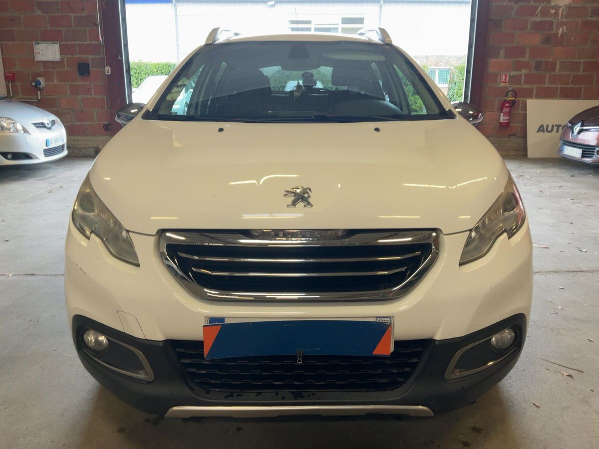 Peugeot 2008 2016 — photo 15
