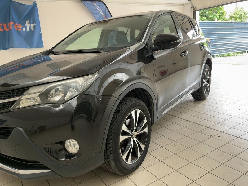 Toyota RAV 4 2.0 D-4D Life — zdjęcie 2