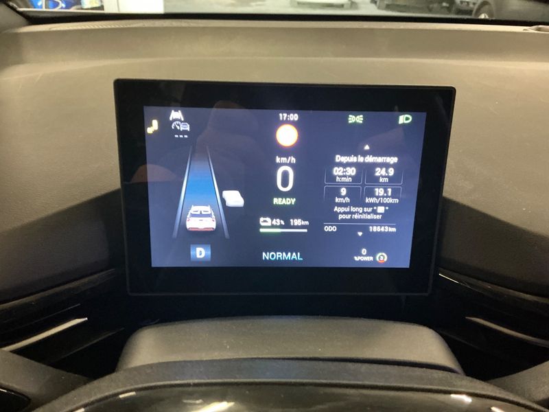 MG 4 electric drive 150 kW Comfort — zdjęcie 13