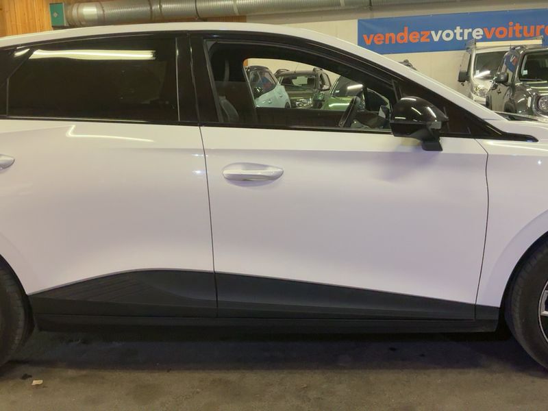 MG 4 electric drive 150 kW Comfort — zdjęcie 7