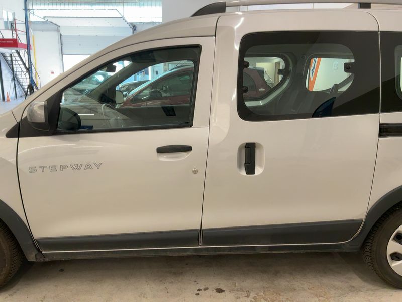 Dacia Dokker 1.2 TCe Stepway — zdjęcie 4