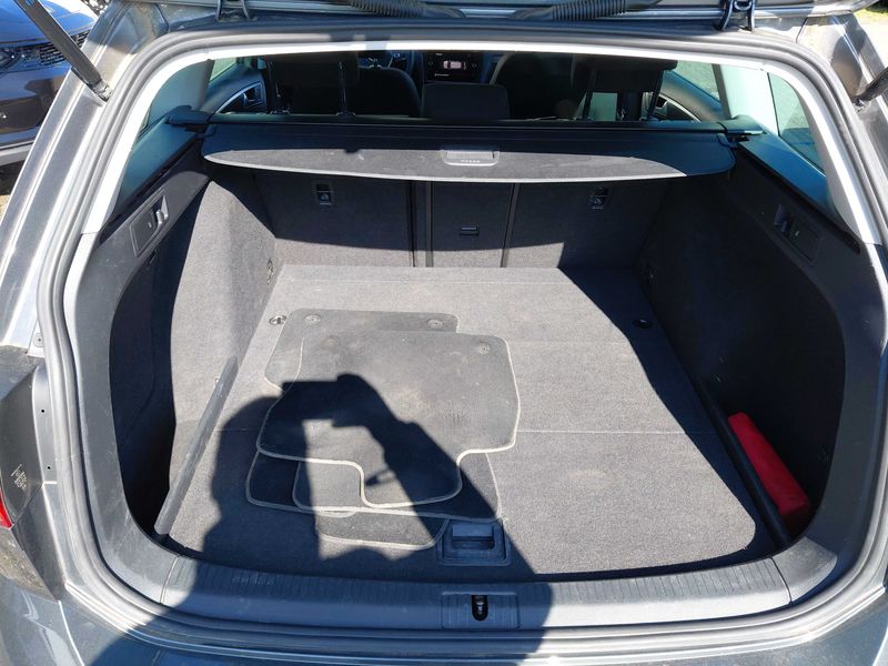 Volkswagen Golf VII 1.6 TDI Comfortline BlueMotion — zdjęcie 9