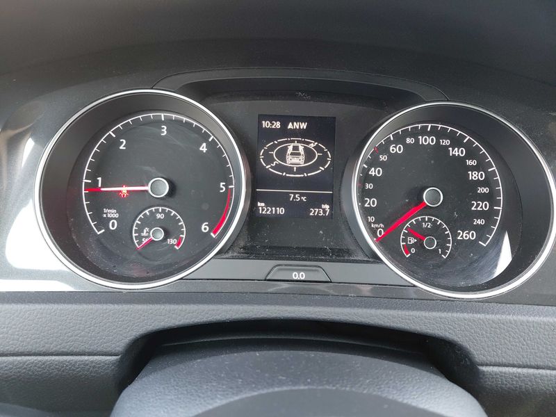 Volkswagen Golf VII 1.6 TDI Comfortline BlueMotion — zdjęcie 12