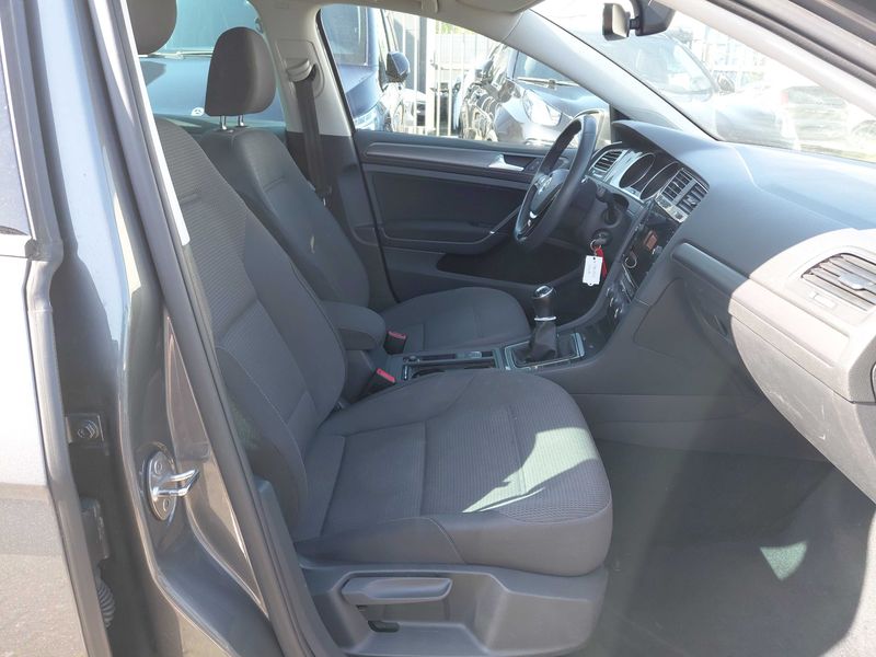 Volkswagen Golf VII 1.6 TDI Comfortline BlueMotion — zdjęcie 10