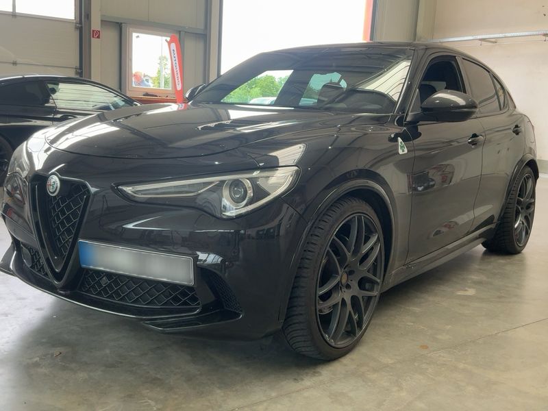 Alfa Romeo Stelvio 2.9 V6 Bi-Turbo Quadrifoglio Q4 — zdjęcie 1