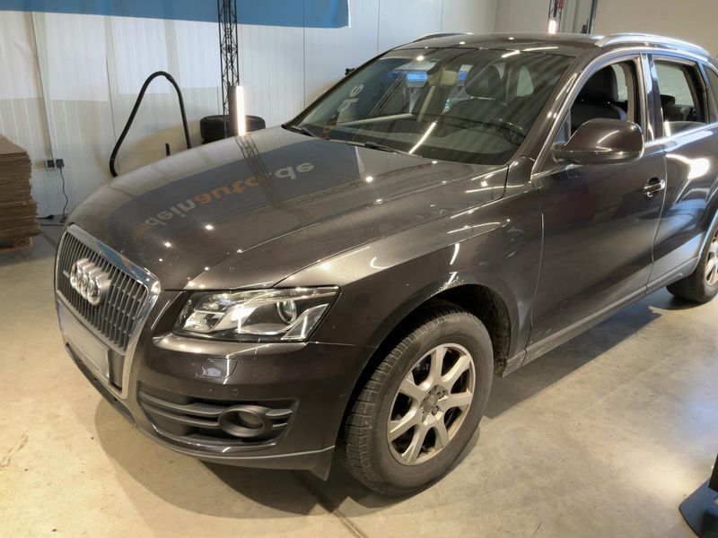 Audi Q5 2.0 TDI quattro — zdjęcie 2