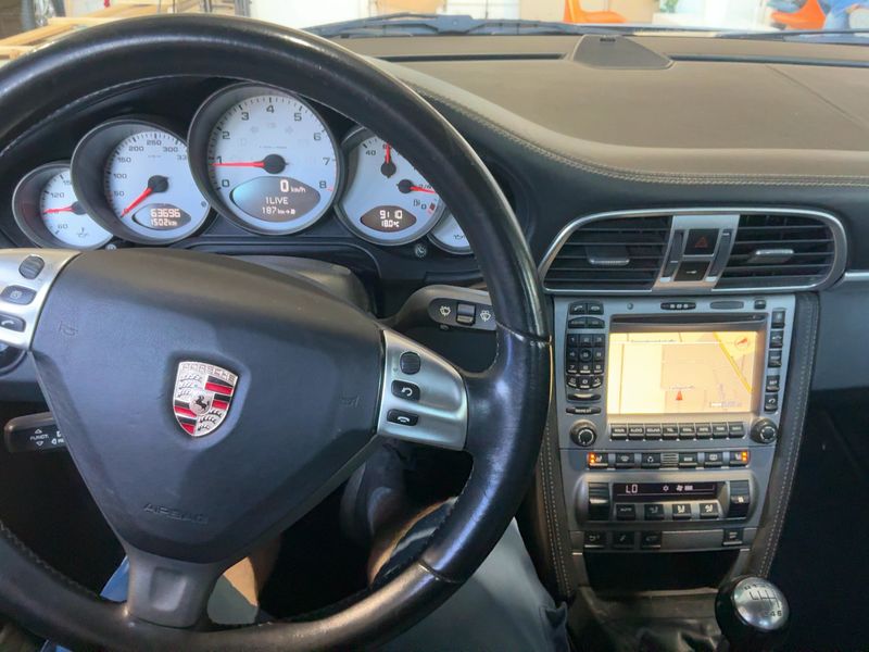 Porsche 911 997 Carrera S Cabrio — zdjęcie 12