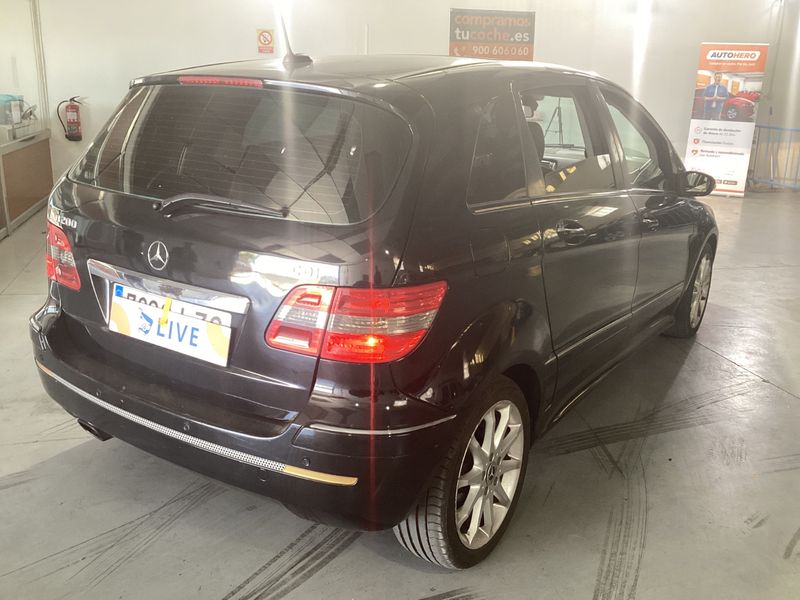 Mercedes-Benz B-Klasse B 200 CDI Standard — zdjęcie 2