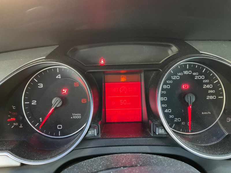 Audi A5 2.0 TDI — zdjęcie 13