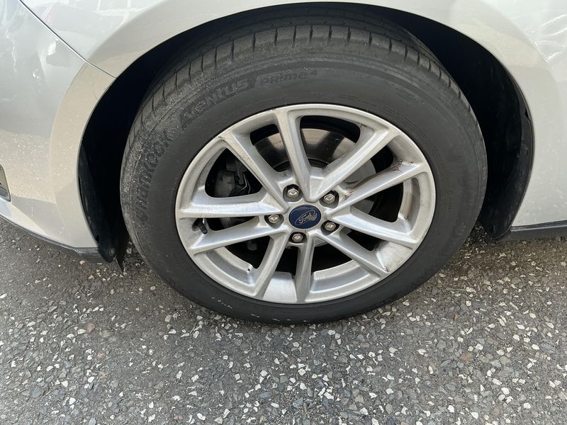 Ford Focus 1.0 EcoBoost Business 2017 – снимка 3