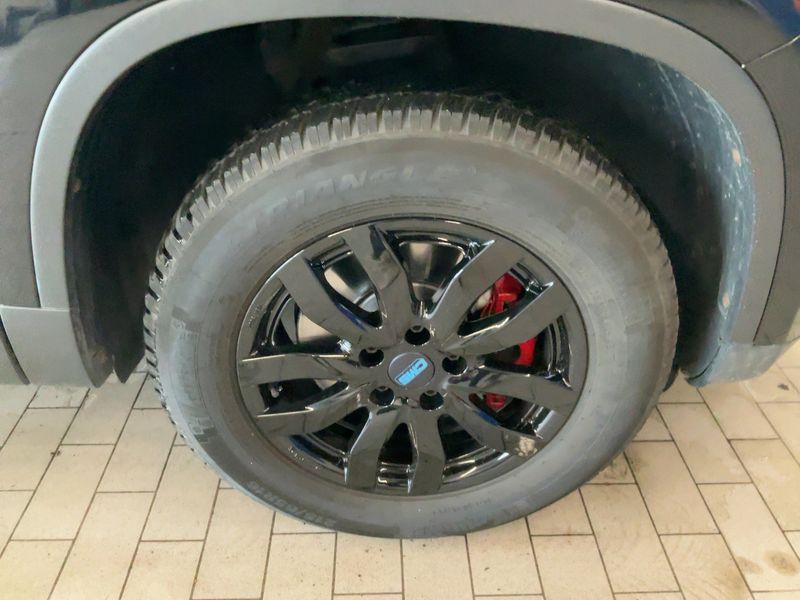 Volkswagen Tiguan 1.4 TSI Sport & Style 4Motion 2009 – снимка 11