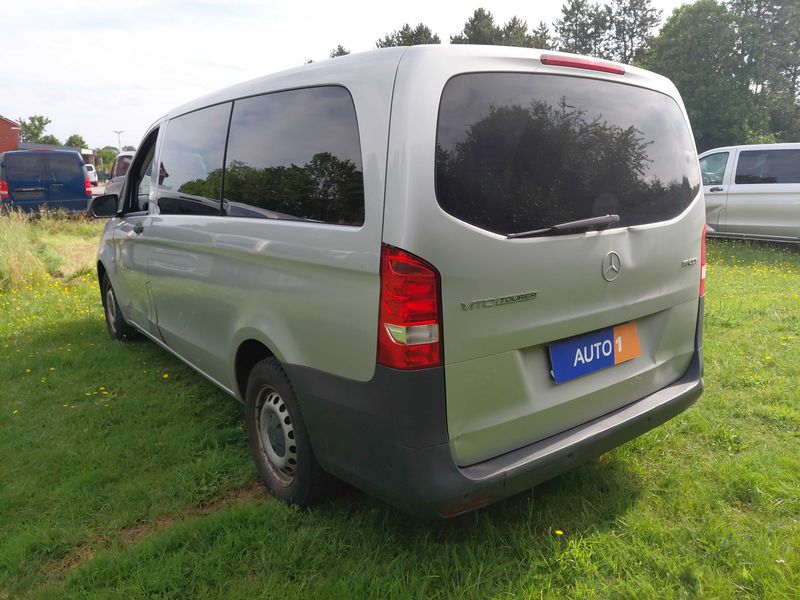 Mercedes-Benz Vito Tourer 111 CDI lang Pro — zdjęcie 3