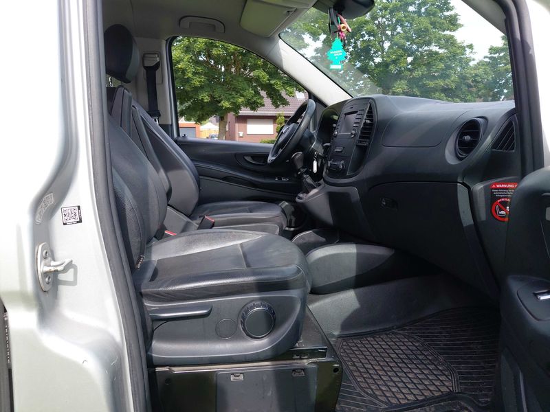 Mercedes-Benz Vito Tourer 111 CDI lang Pro — zdjęcie 10