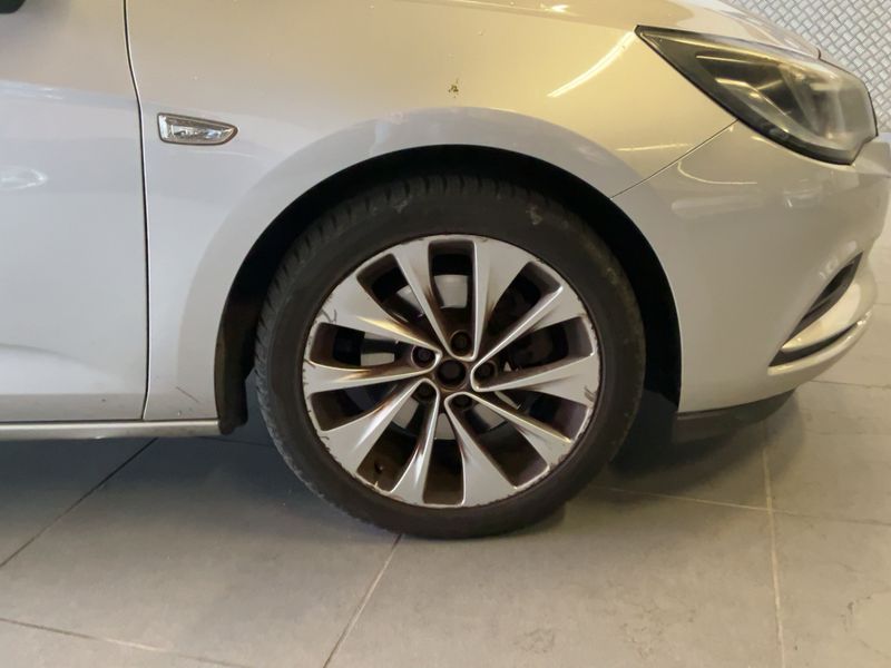 Opel Astra 1.6 CDTI Innovation Start&Stop 2016 – снимка 11