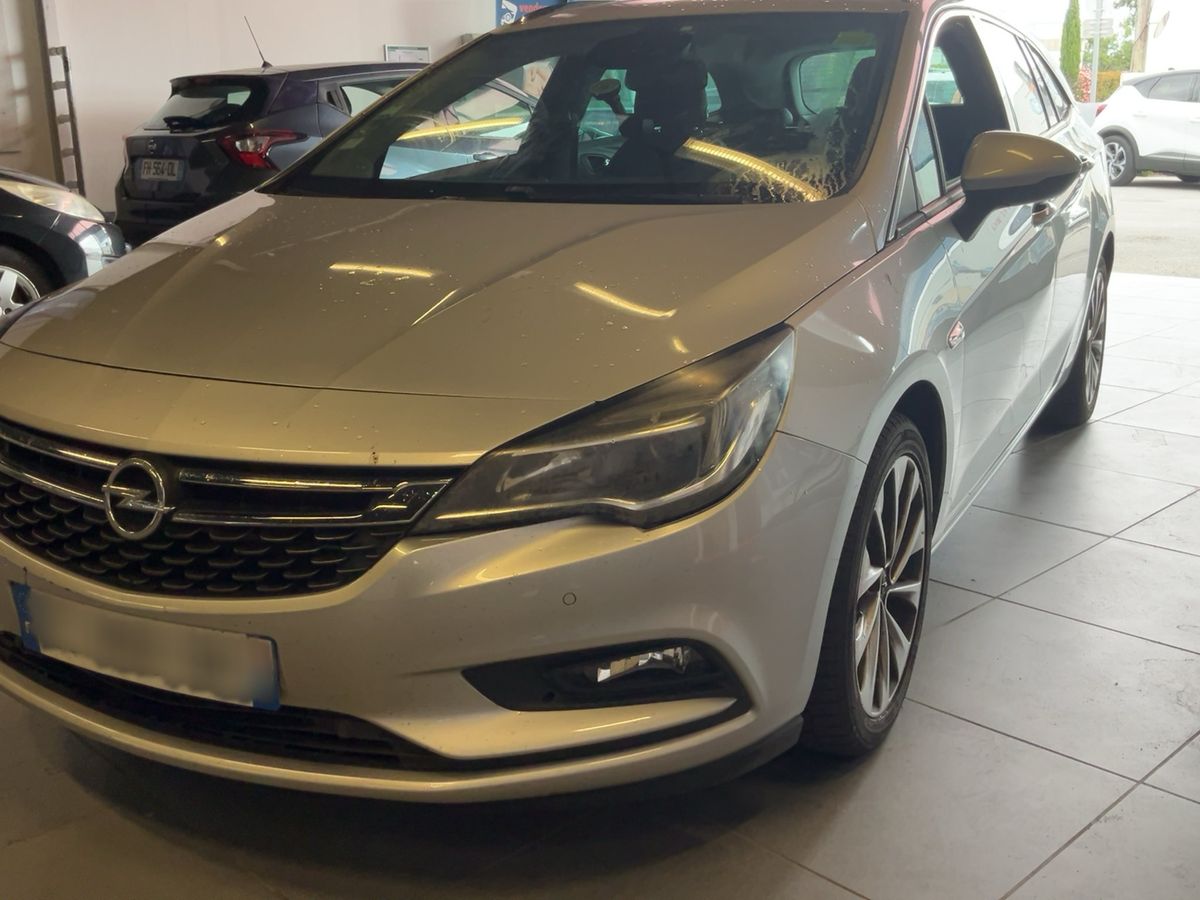Opel Astra 2016