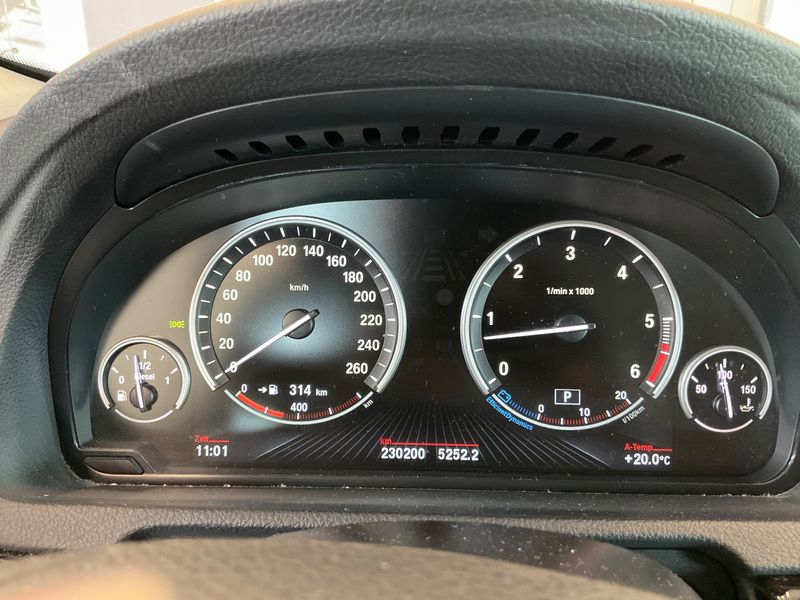 BMW 5er 530d GT xDrive 2013 – снимка 19