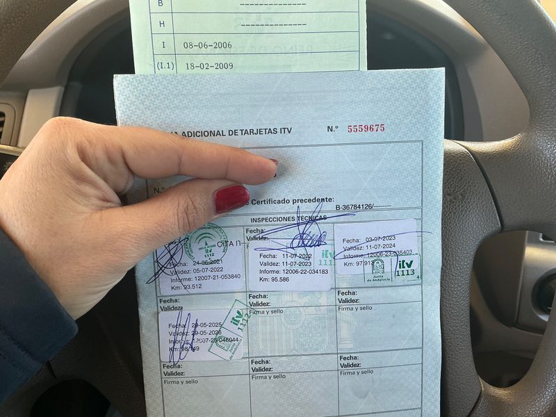 Kia Sportage 2.0 LX 2WD — zdjęcie 15