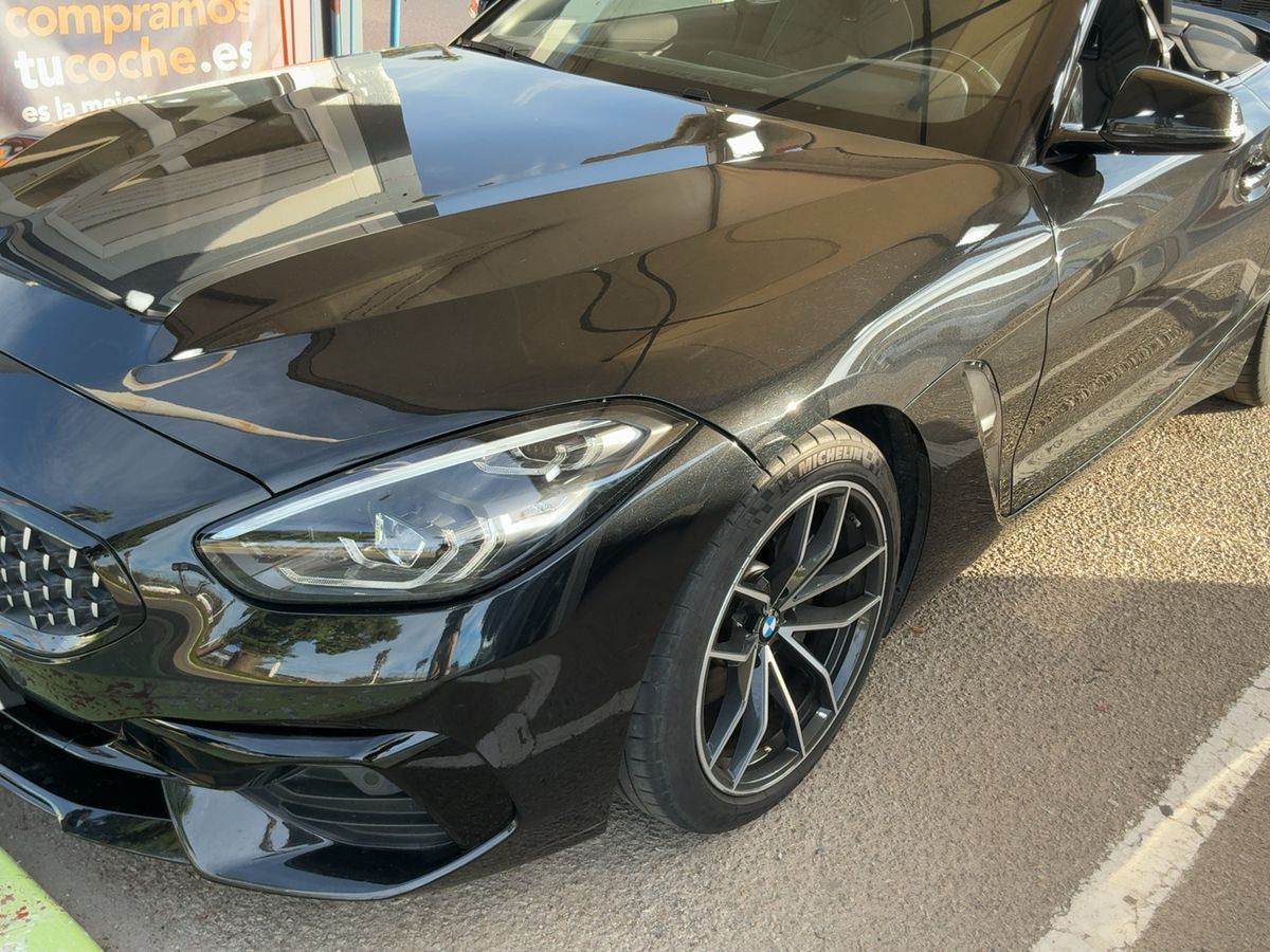 BMW Z4 sDrive 20i Sport Line