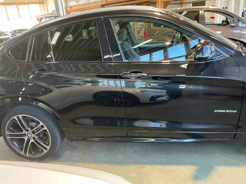 BMW X4 xDrive 30d — zdjęcie 7