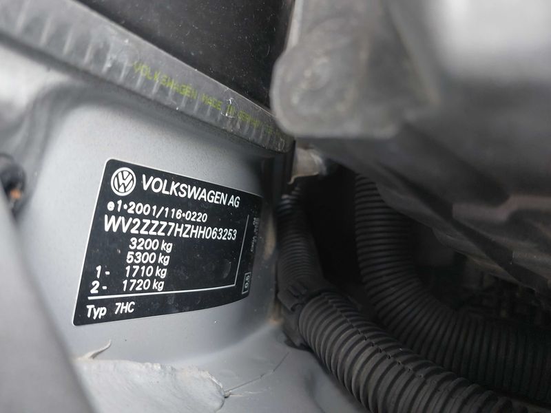 Volkswagen T6 Caravelle 2.0 TDI Comfortline lang 4Motion — zdjęcie 15