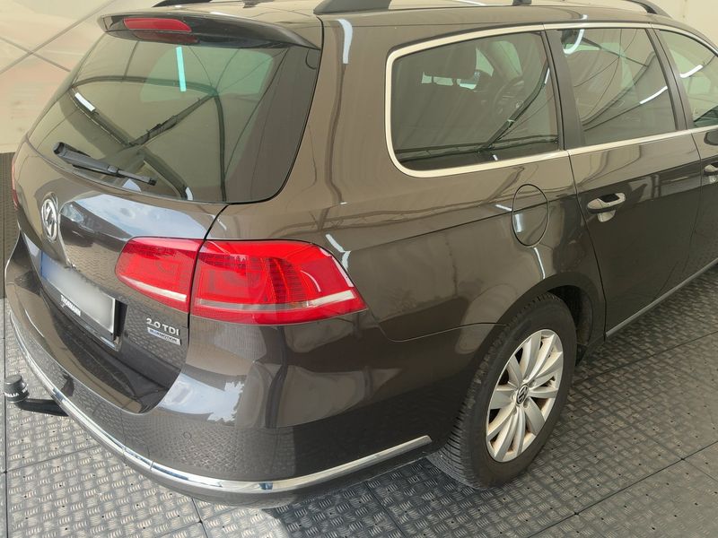 Volkswagen Passat 2.0 TDI Comfortline BlueMotion Tech — zdjęcie 6